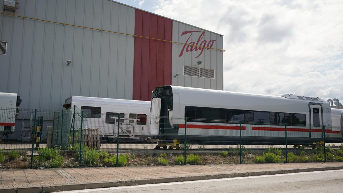 La CNMV suspende la cotización de Talgo tras la oferta de Sidenor junto con Gobierno vasco, BBK y Vital