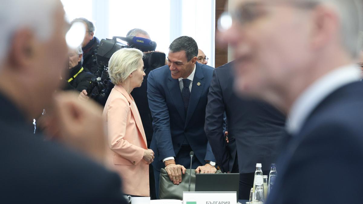 Sánchez reabre el debate de la deuda común para el presupuesto de la UE que rechazan Alemania y los frugales
