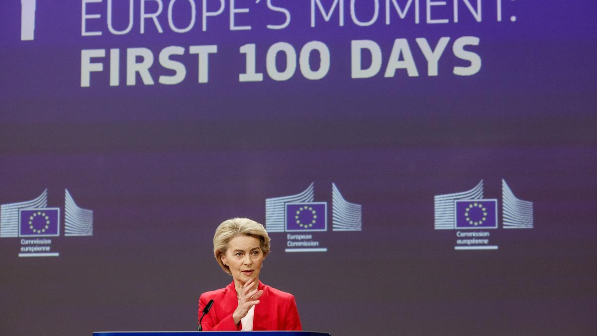 Von der Leyen mantiene la mano tendida a Trump pese a los desplantes a Europa