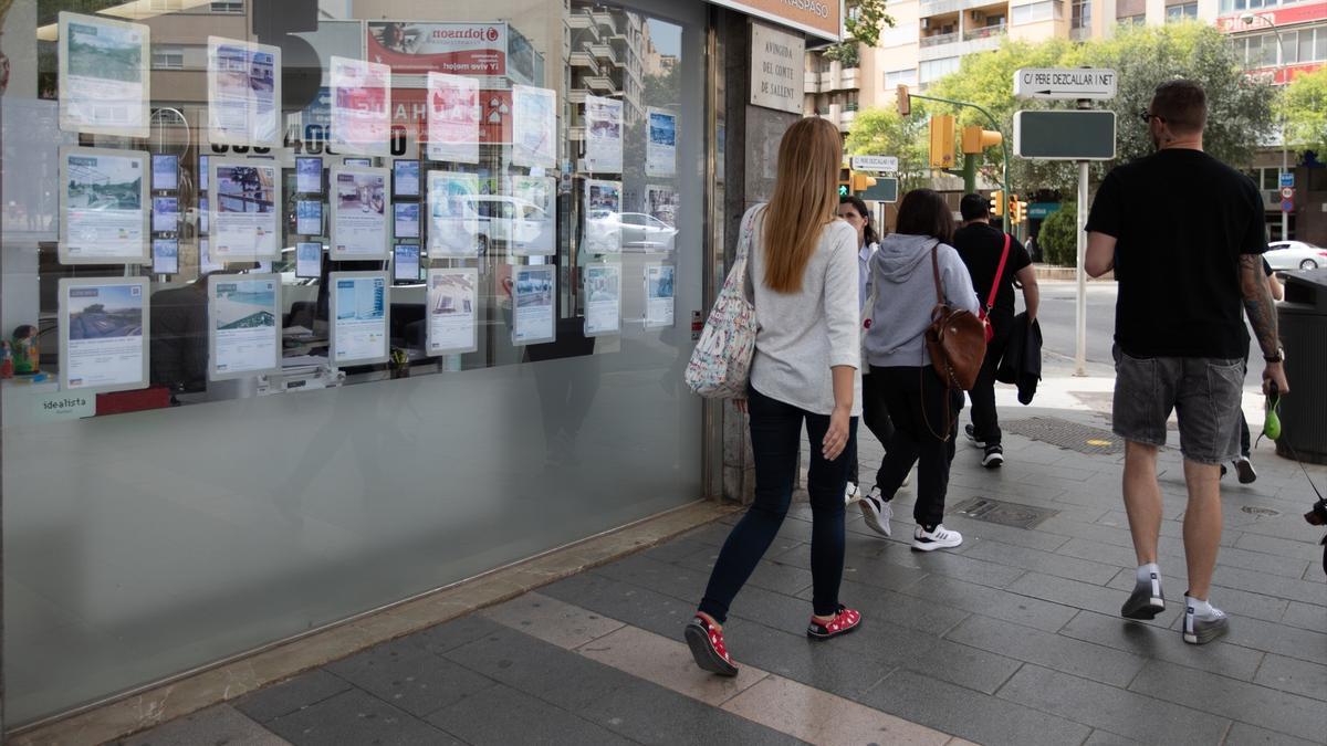 Hacienda pone el foco en los alquileres sin declarar en la Renta y enviará avisos a cientos de miles de propietarios