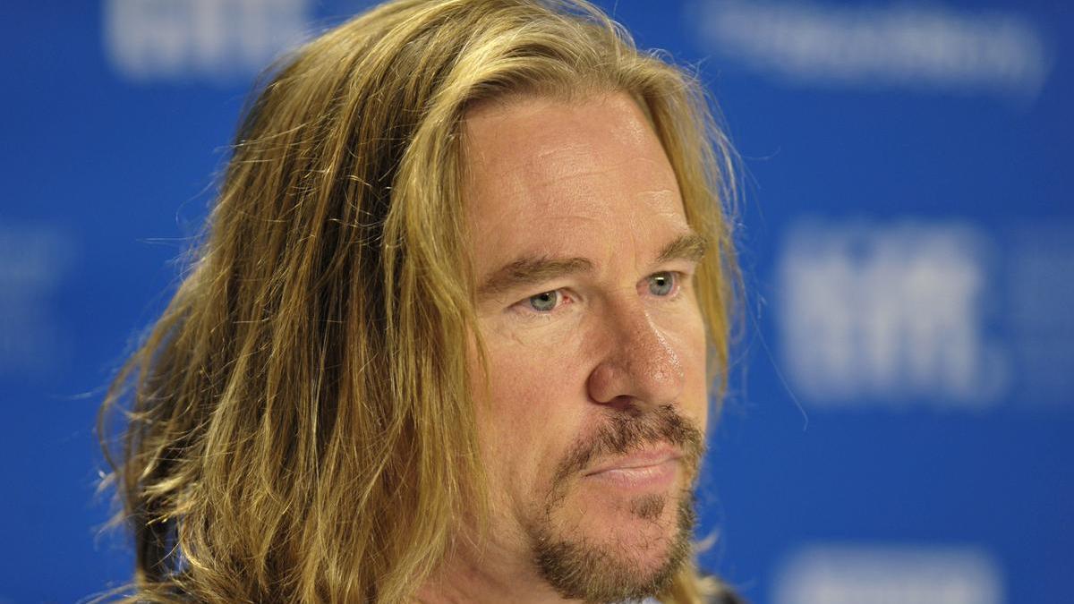 De Batman a Jim Morrison, los cinco personajes que hicieron de Val Kilmer una estrella de Hollywood