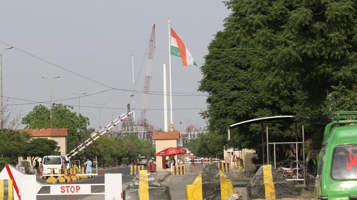 Pakistán mata a 54 insurgentes que intentaban entrar al país y que relaciona con la India