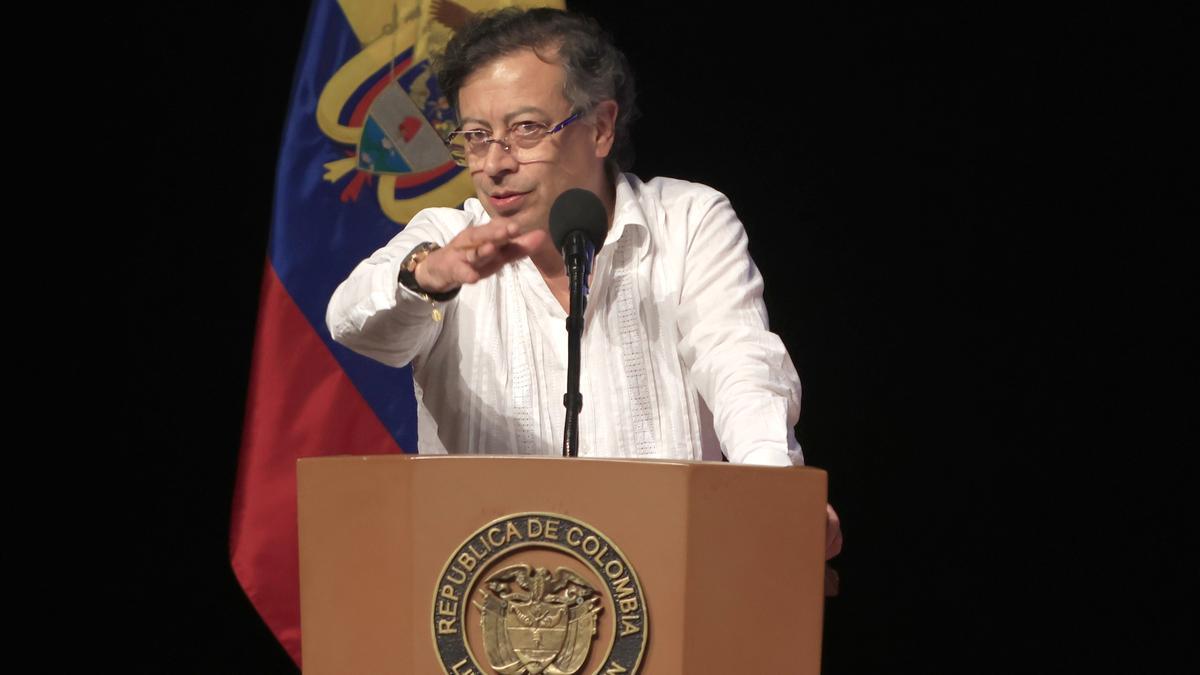 Petro declarará la emergencia sanitaria y económica en Colombia por el brote de fiebre amarilla