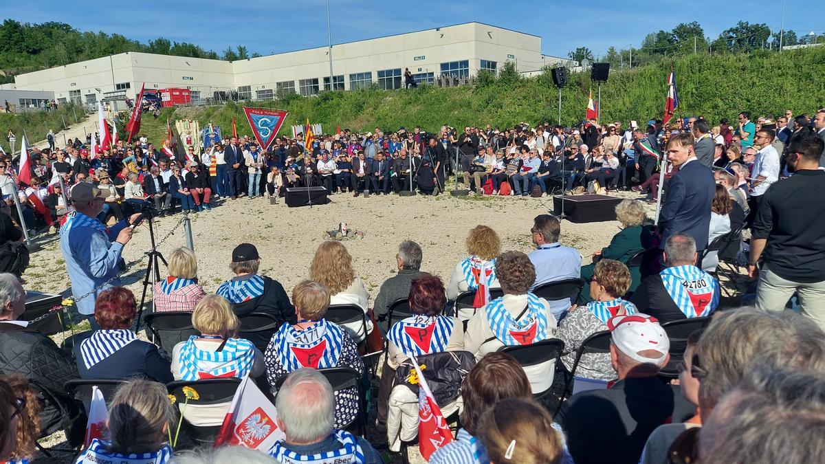 Sábado de homenajes, lágrimas y emoción en los subcampos de Mauthausen