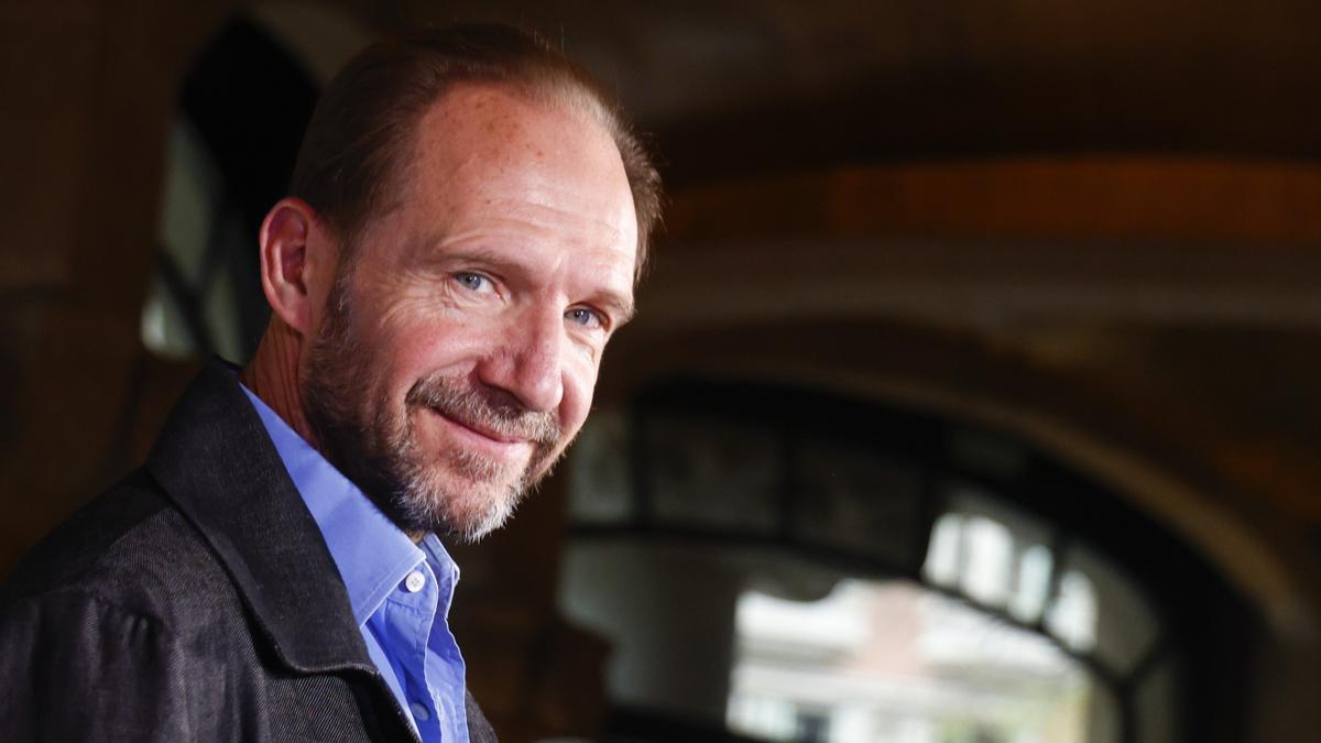 El actor británico Ralph Fiennes, en Barcelona